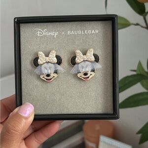 Disney x Baublebar Minnie Bride Earrings